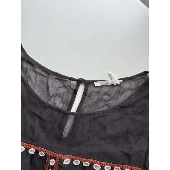 FLOREAT Nalini Black Floral Embroidered Beaded Organza A-Line Blouse, Size 10 - Picture 12 of 15